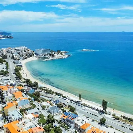 Lägenhet Seaside In Kalamitsa Area *